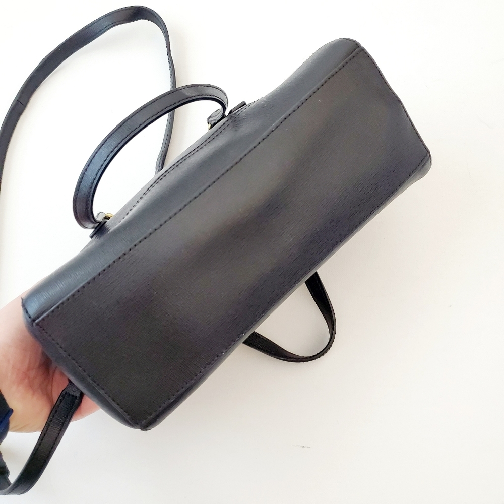 Black Coach Crossbody - Picture 5 of 10